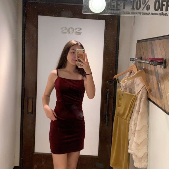 UO Genova Velvet Tie-Back Mini Dress - Picture 2 of 4